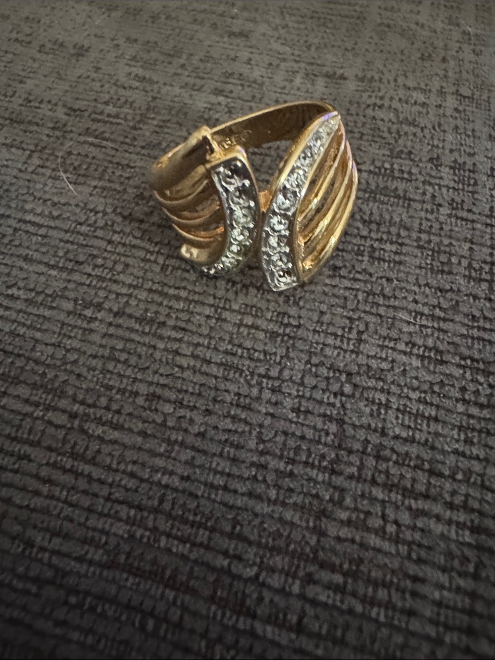 Vintage 18K HGE Rhinestone Bypass Cocktail Ring 9